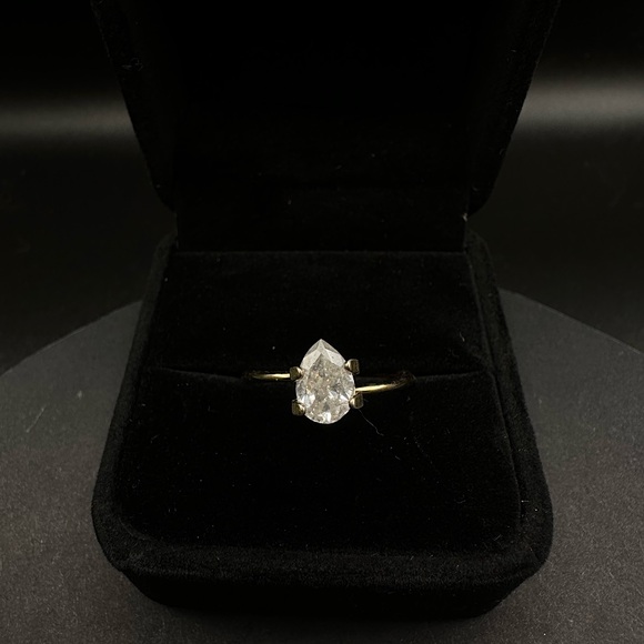 Jewelry - Natural 1ct pear shape diamond in solid 14k gold engagement ring display LOOSE